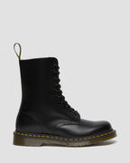 1490 Smooth Leather High Lace Up Boots
