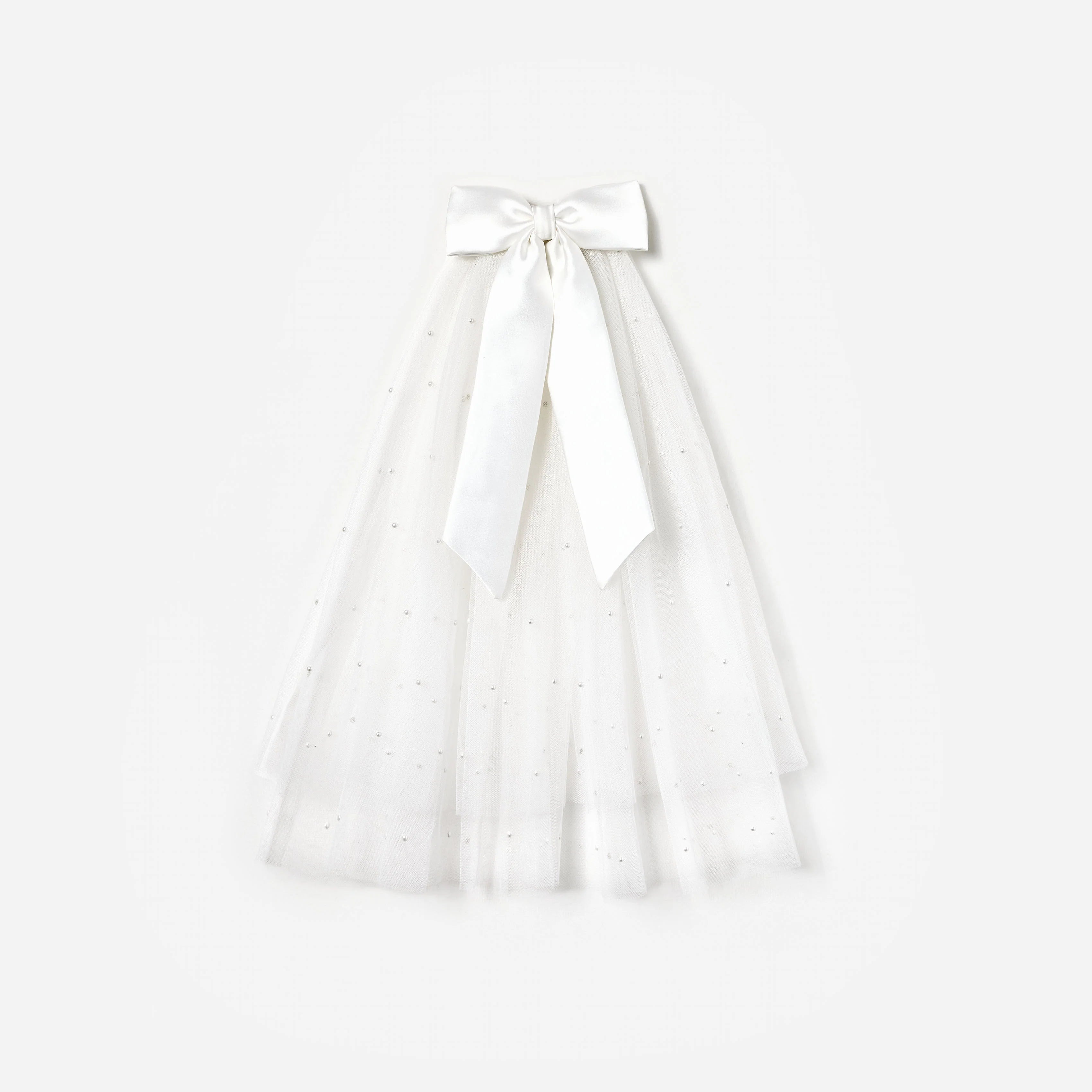 Satin Bow Embellished Veil
