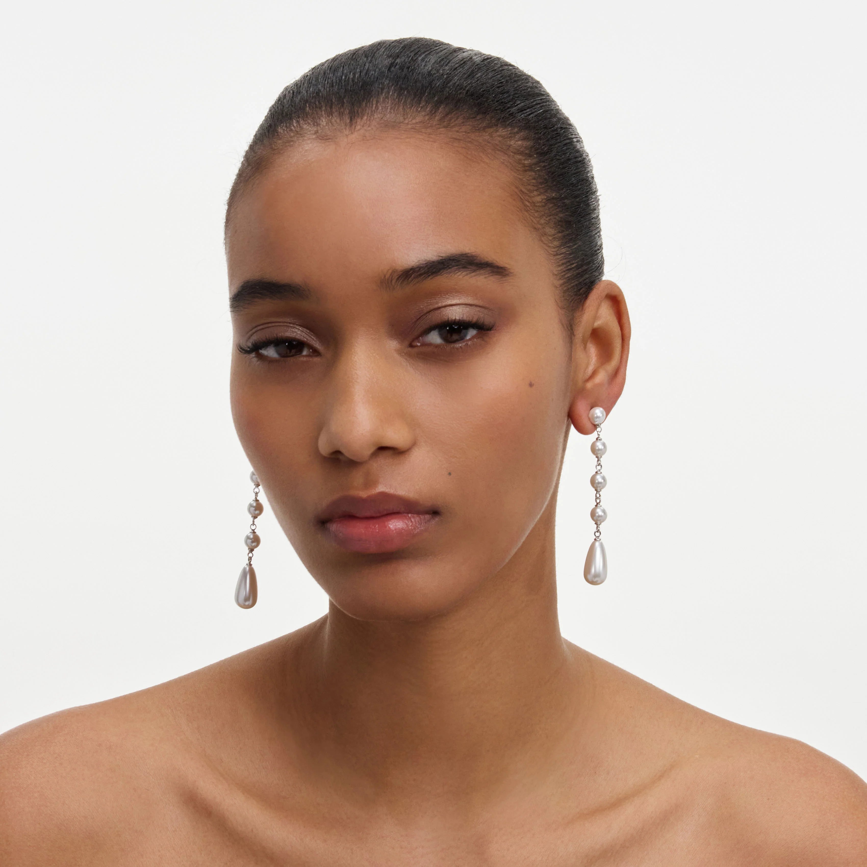 Pearl Droplet Earrings