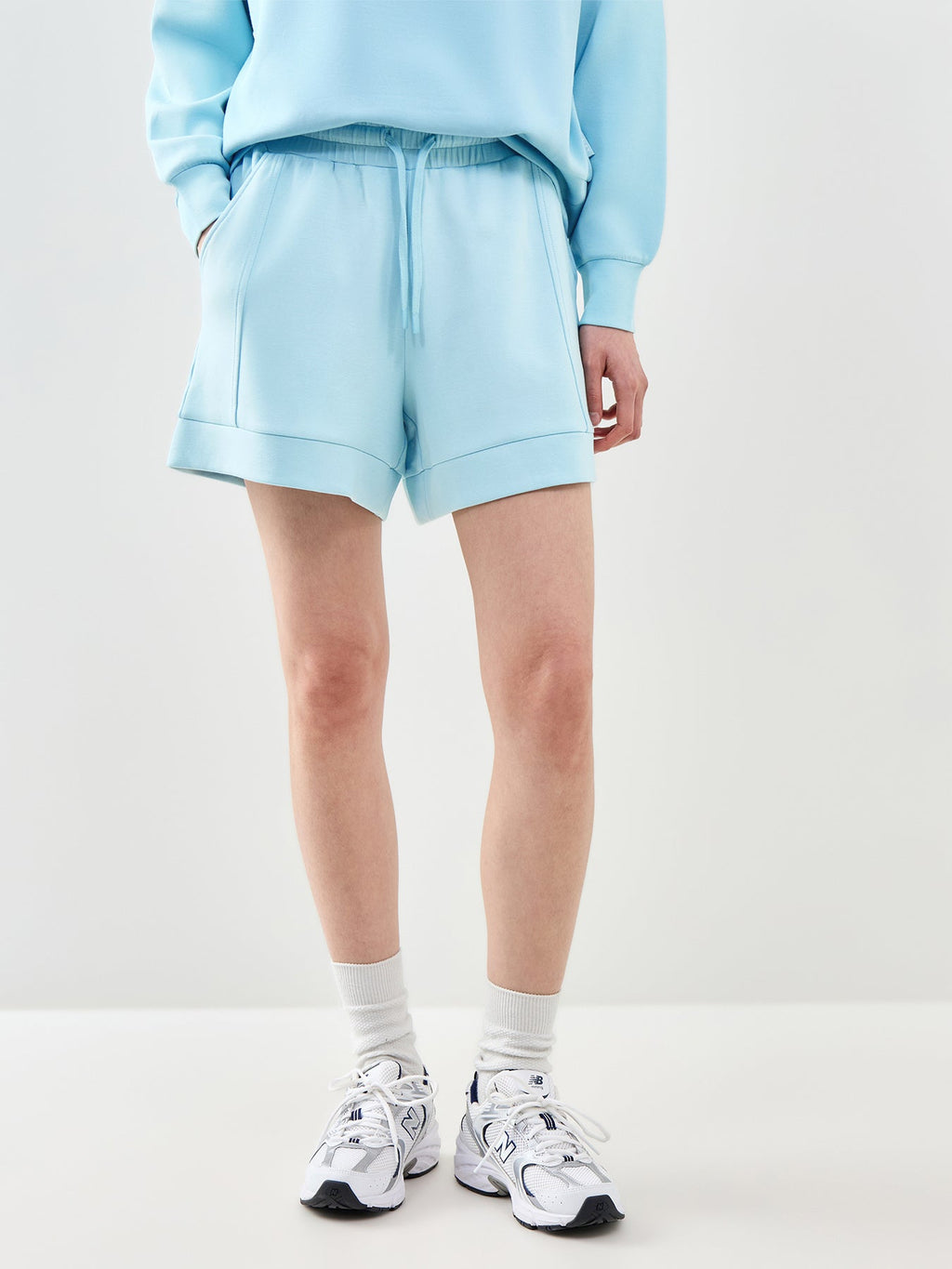 Atrium High Rise Short 4.5