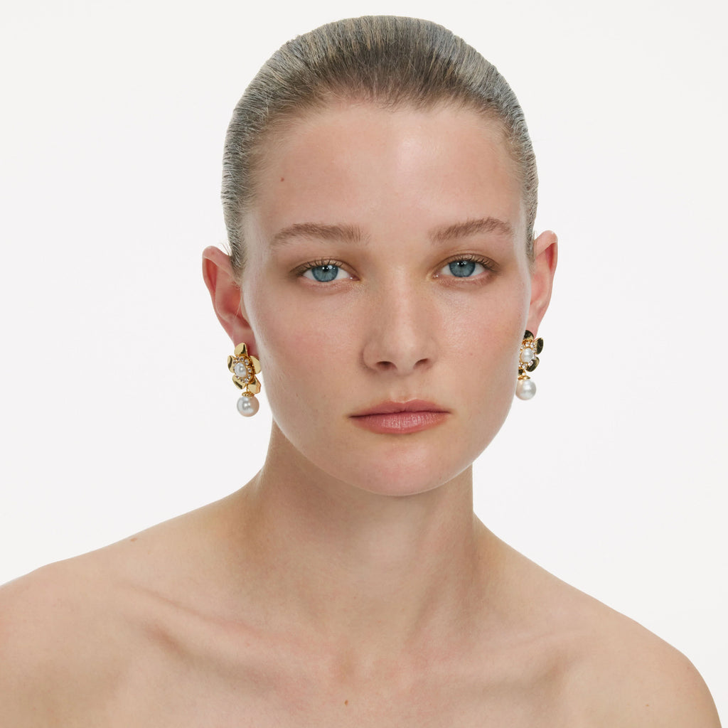 Gold Flower Pearl Earrings